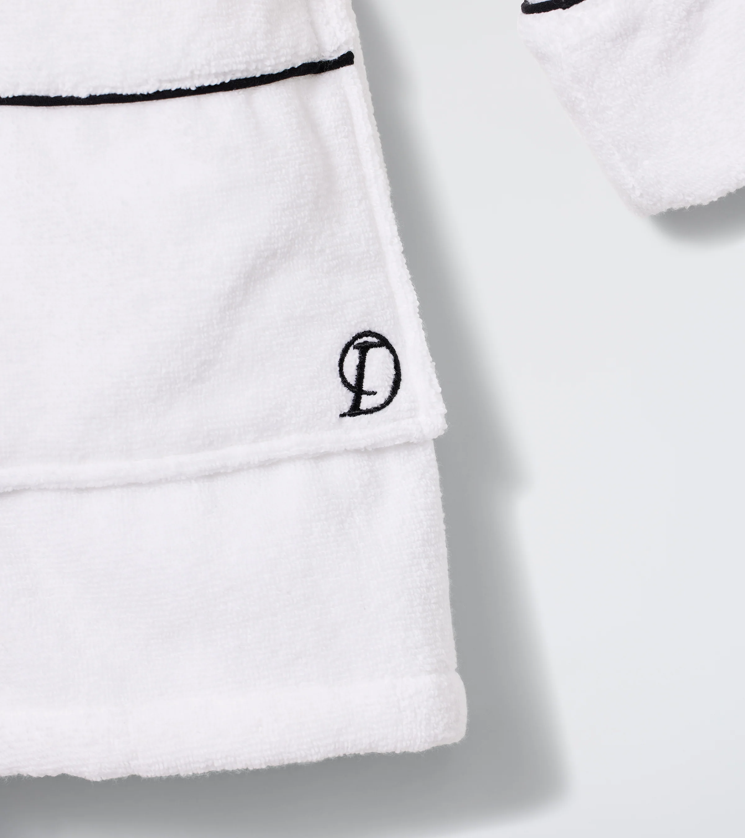 The House Cat Robe - Image 7